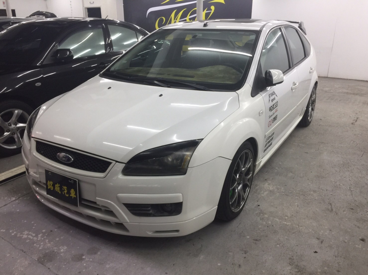 FORD FOCUS 2006款 2.0L