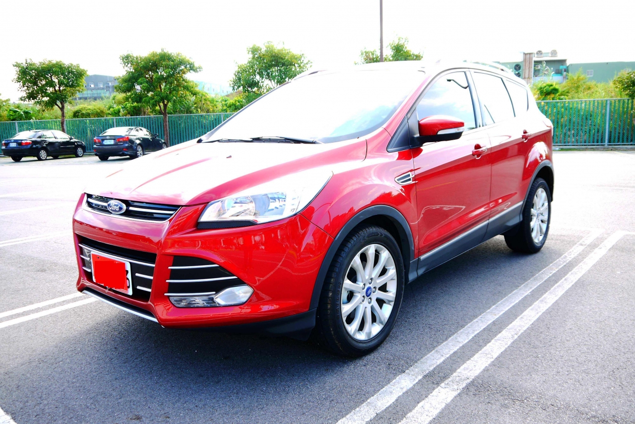 [獨家底盤實圖拍攝] 認證車 1.5渦輪最頂級版 僅跑兩萬 里程保證 全景天窗 電動尾門 七安免鑰匙