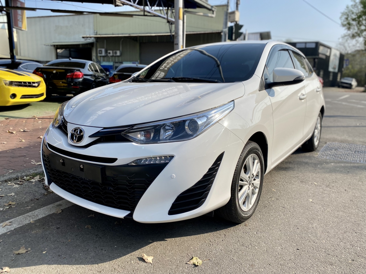 TOYOTA 18年 YARIS 豪華版