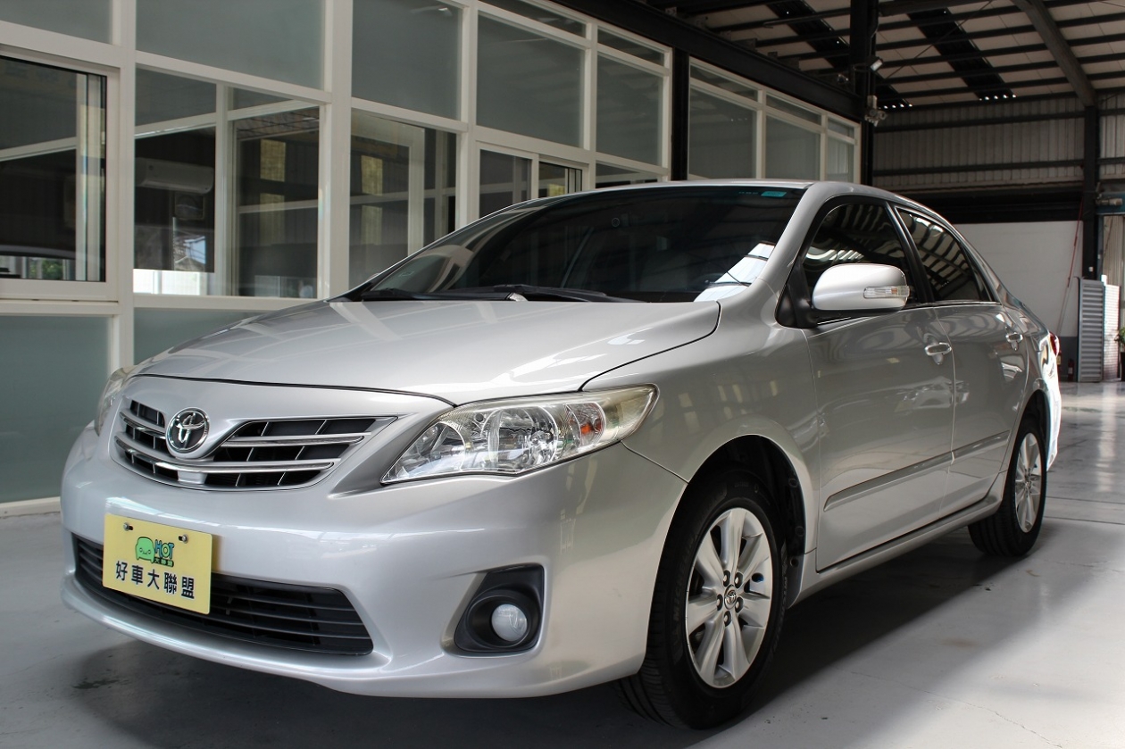 2011年 Altis 1.8 銀 恆溫 定速 藍芽娛樂 省油耐用 代步首選