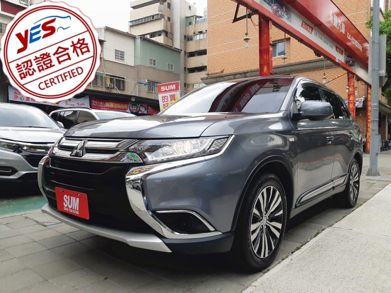 19   Outlander 一手家用車 實車實價 絕無欺瞞 可全貸 免頭款 低利率