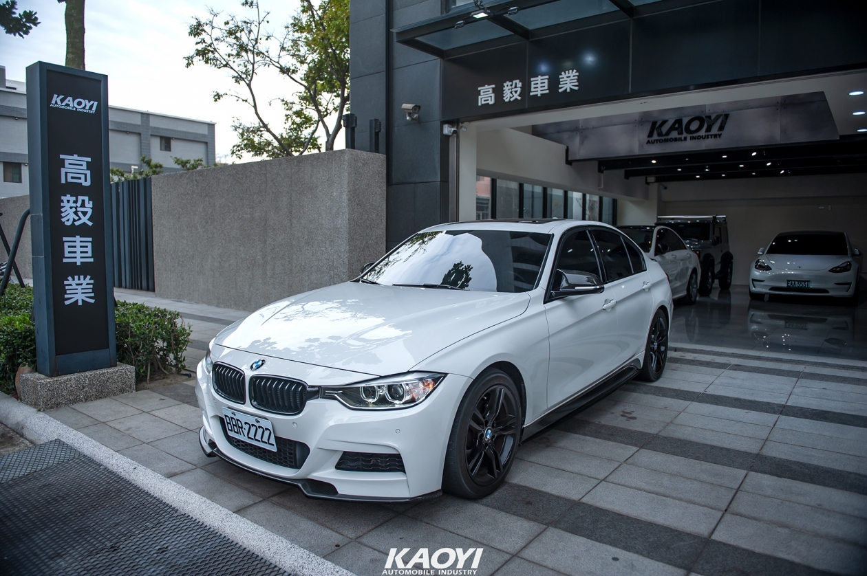 2015 BMW F30 328i M版