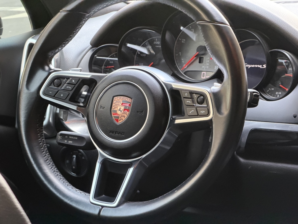 Porsche Cayenne S 958 水路 漏油 引擎都整理完畢 有工單 已完成第三方認證